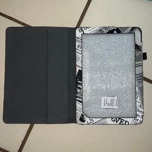 iPad/tablet case